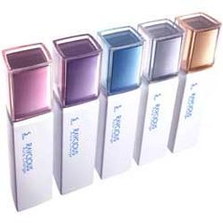 藍炫采靚妝粉底液