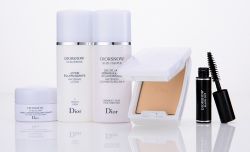 雪晶靈極淨嫩白粉餅組合