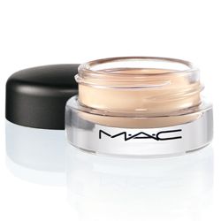 緊緻彈力遮瑕膏